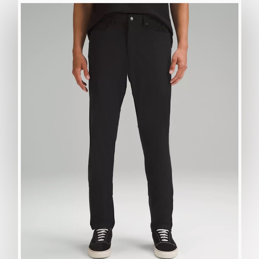 Men’s Lululemon black classic-fit pants